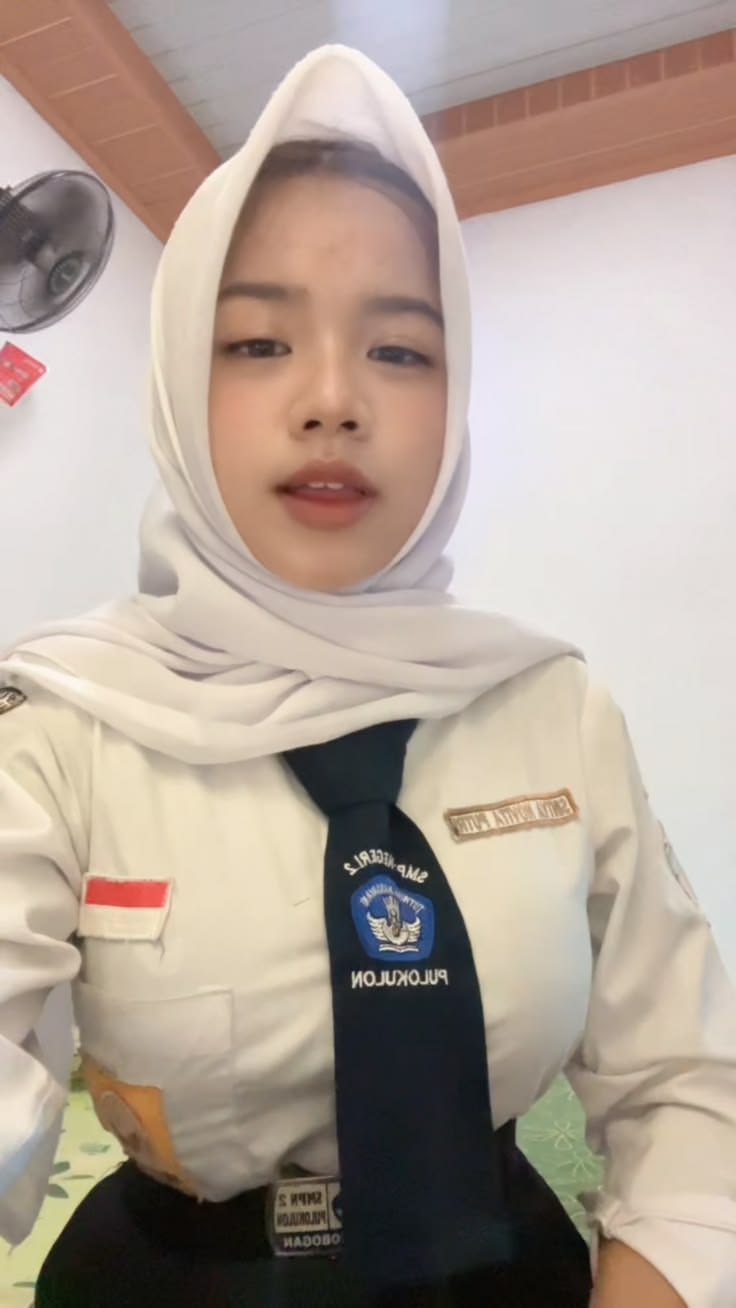 20 ABG Viral SMP on Social Media in 2025 Pink Ukhti Masih Orisinil Belajar Bareng OM Agar Bispaaak Wiwik Of All Time Trending